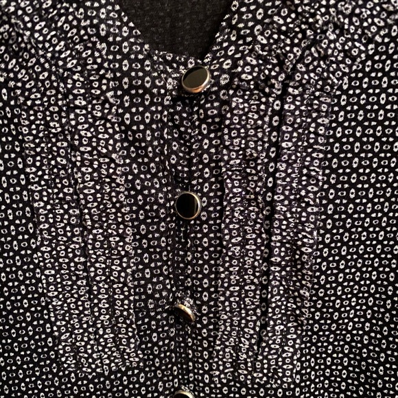2/$24 Sheer black/white print blouse - Picture 7 of 9